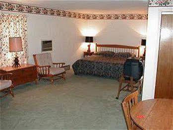 Ladd Brook Inn Pownal Εξωτερικό φωτογραφία