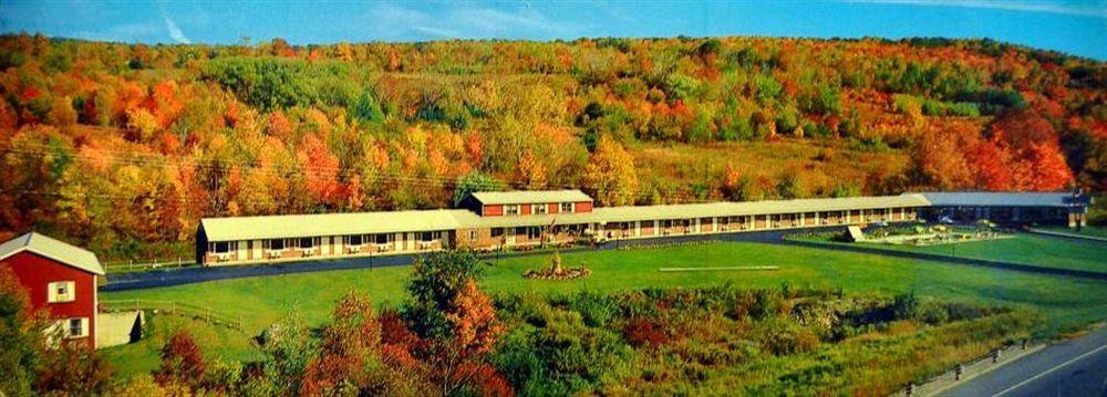 Ladd Brook Inn Pownal Εξωτερικό φωτογραφία