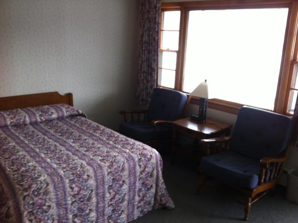 Ladd Brook Inn Pownal Εξωτερικό φωτογραφία