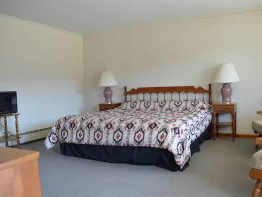 Ladd Brook Inn Pownal Εξωτερικό φωτογραφία