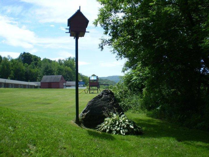 Ladd Brook Inn Pownal Εξωτερικό φωτογραφία
